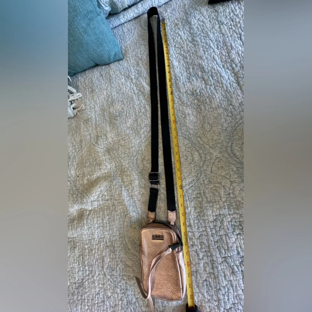 Aimee Kestenberg Just Saying Rose Gold Metallic Leather Crossbody Phone Bag